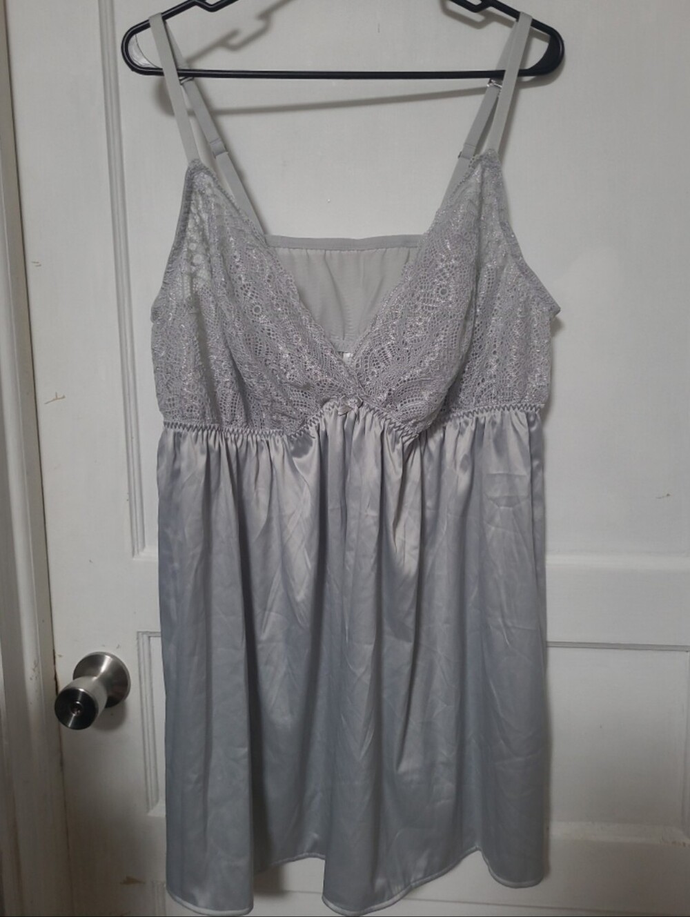 Lane Bryant Cacique Silver Lace-Trim Satin Chemise 22/24 PLUS 3X
